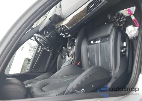 2019 BMW 530E xDrive Iperformance from USA, damaged, VIN WBAJB1C59KB375935